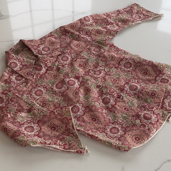 Fun Bundle! Jacket and blouse - Picture 6 of 8